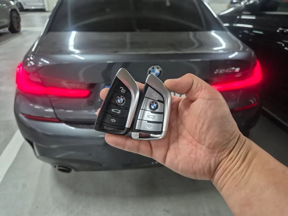 BMW 330e(G20) 스마트키 복제 출장 작업기